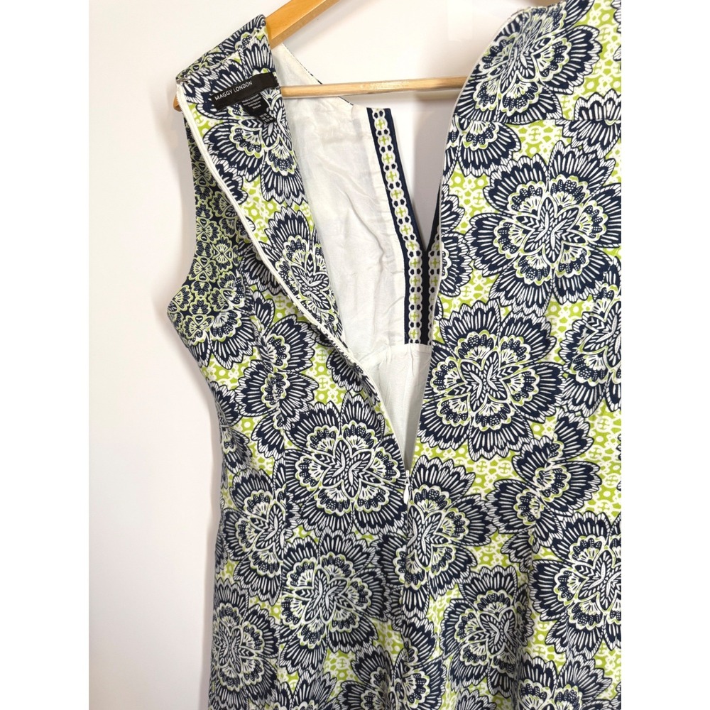 Maggy London Blue Lime Green Floral Medallion Fit & Flare Dress Size 10 Summer - Picture 9 of 11